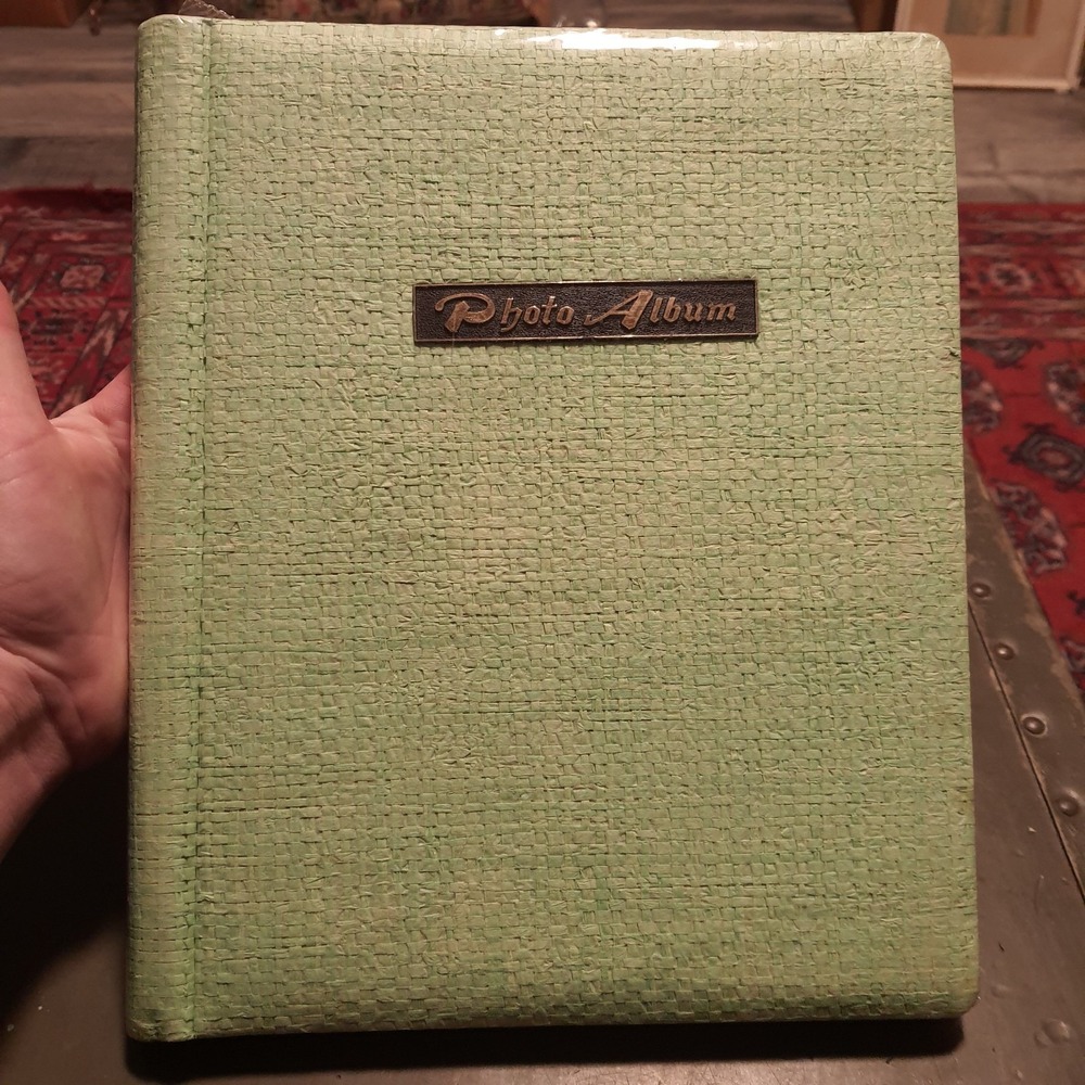 Vintage 60s Reliance Magnetic Photo Album" 20 Pages 11.5×9.5 Woven Green NEW